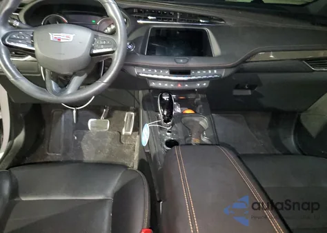 2022 Cadillac Xt4 Sport z USA, uszkodzony, nr VIN 119629